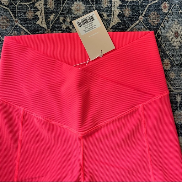 Wilo the Label Rib Cross Waist Short (Hot Pink) - Small - Picture 2 of 5